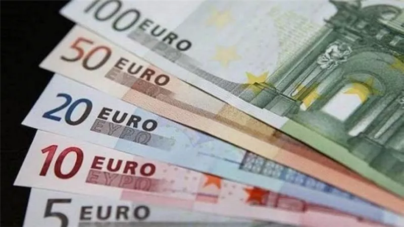 سعر اليورو اليوم الخميس 5-5-2022 أمام الجنيه المصري
