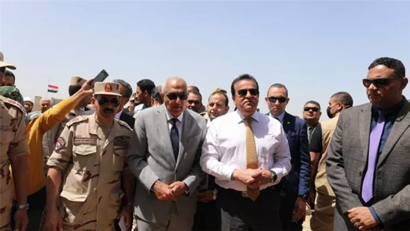 د. خالد عبد الغفار يتفقد منشآت جامعة المنصورة الأهلية (صور)