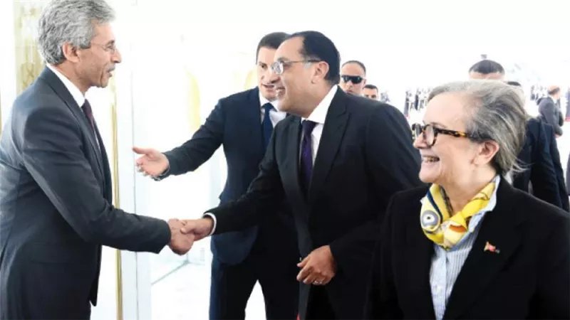رئيسا وزراء مصر وتونس يشهدان توقيع اتفاقية بشأن التعاون الدولي بين البلدين