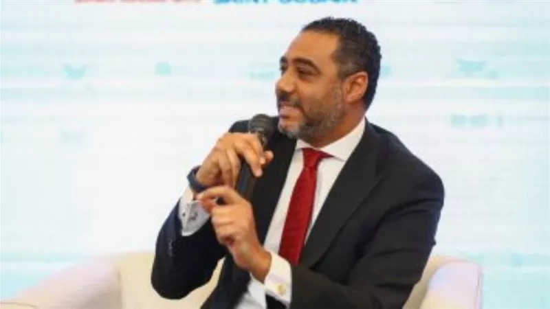 فودافون: استحواذ اتصالات على حصة بالشركة الأم لا يؤثر على العمليات بمصر
