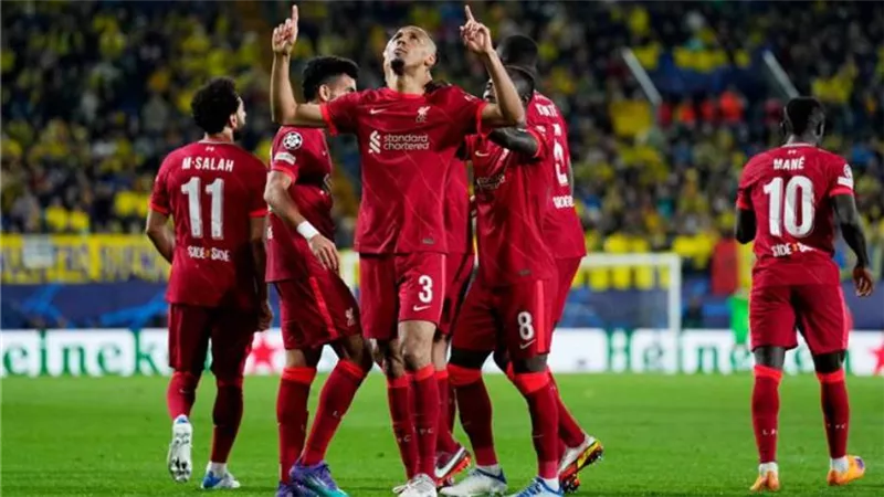 محمد صلاح يقود تشكيل ليفربول أمام تشيلسي في نهائي كأس الاتحاد الإنجليزي 