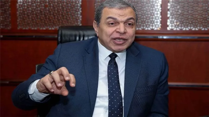 تعيين 332 منهم 