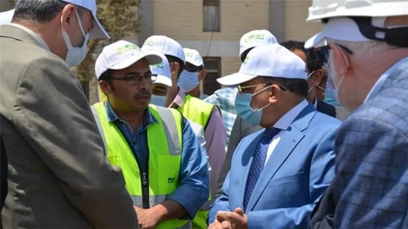 وزير التنمية المحلية ومحافظ القاهرة يتابعان سير منظومة العمل في مصنع السلام لمعالجة المخلفات البلدية الصلبة (صور)