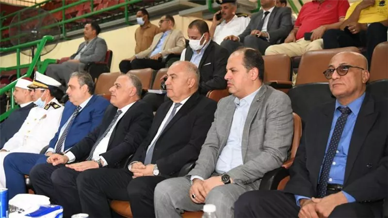 محافظ قنا ومدير الأمن يشهدان مراسم القرعة العلنية لوزارة الداخلية لآداء فريضة الحج 