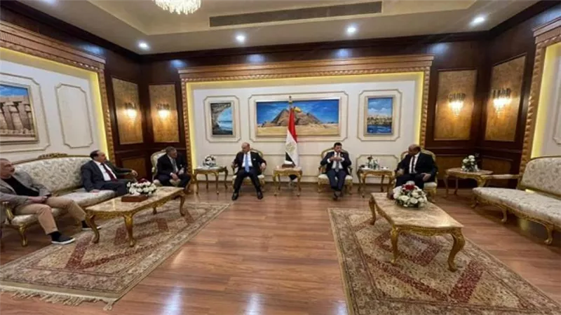 وزير الرياضة يوُدع نظرائه من دول العراق والأردن واليمن (صور)