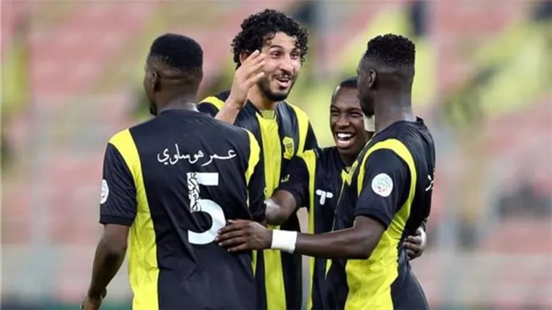 بمشاركة حجازي.. الاتحاد يخسر من الهلال بثلاثية في الدوري السعودي 