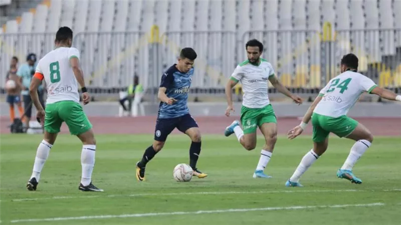 التعادل السلبي يحسم الشوط الأول بين بيراميدز والمصري في الدوري