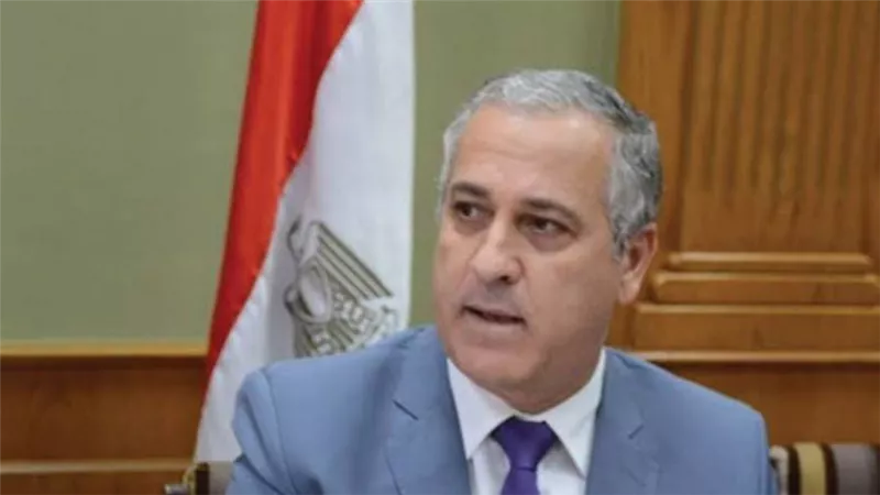 رئيس الوطنية للصحافة: لا مساس بالصحف أو العاملين بها ولن يتم إلغاء أى إصدار