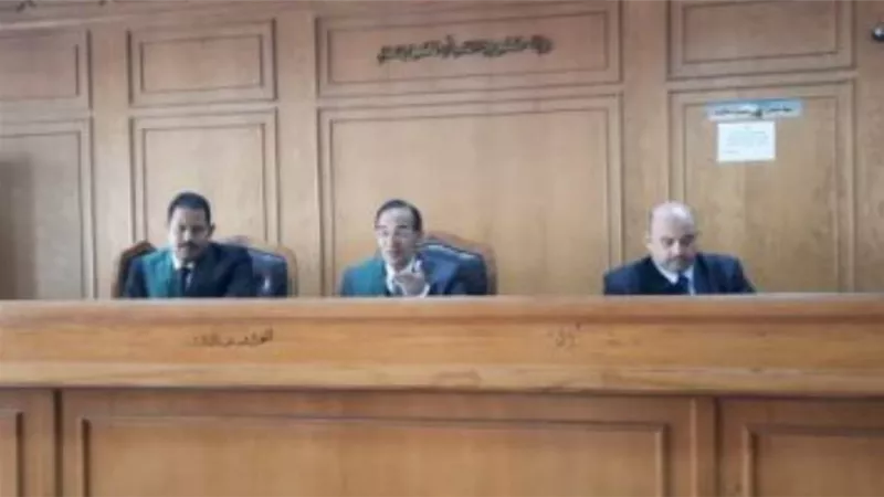 المشدد 10 سنوات لخريج زراعة بالصف عمل طبيب نساء 7سنوات وأجرى عمليات ولادة