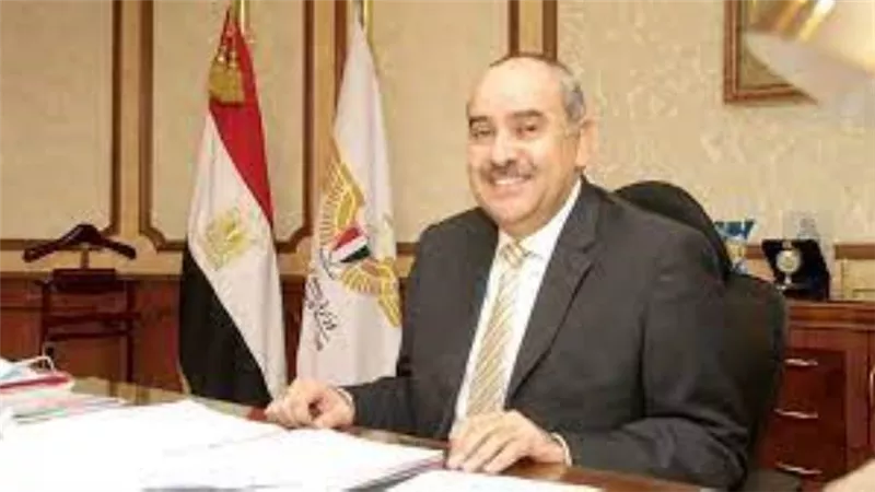 وزير الطيران يكشف خطة تطوير المطارات المصرية الفترة المقبلة