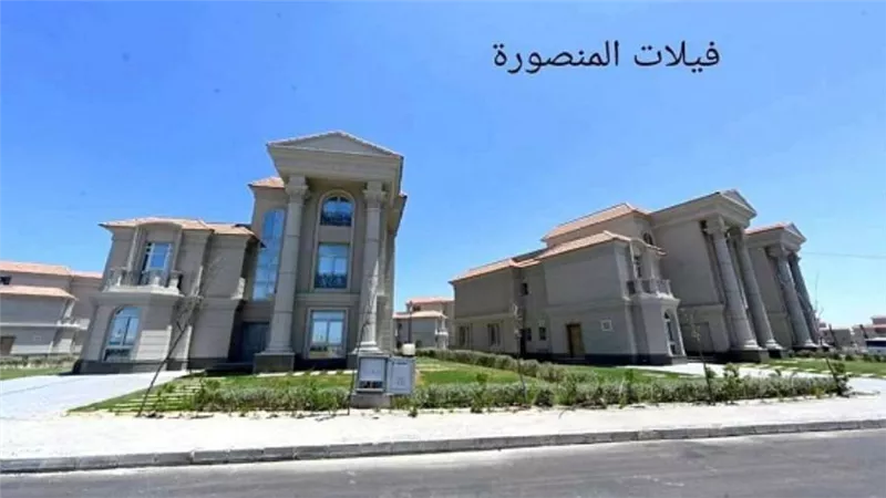 وزير الإسكان يعلن تفاصيل الطرح الثامن من «بيت الوطن» للمصريين بالخارج (صور)