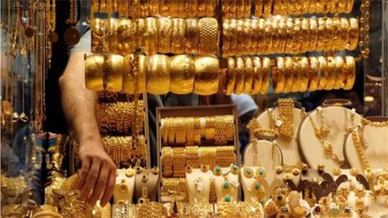 اضطرابات في أسواق الذهب بفعل الدولار ومخاوف التضخم 
