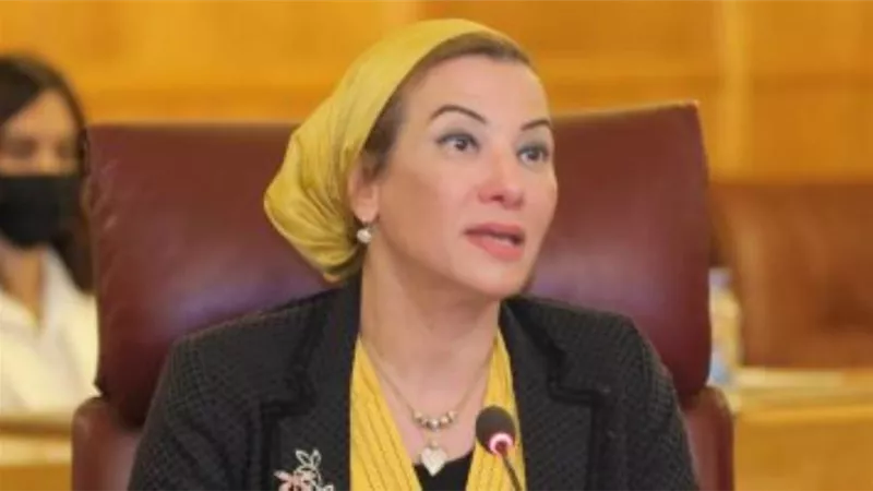 وزيرة البيئة توقع غدا مشروع 