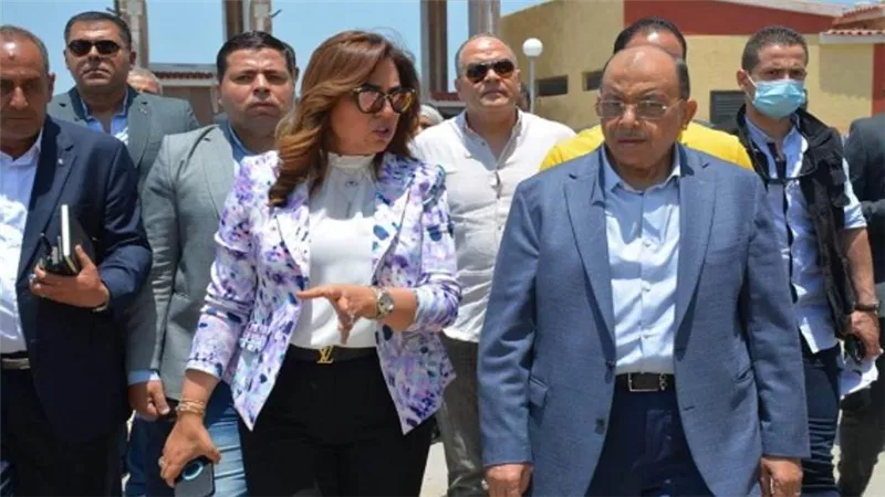 بتكلفة 7 ملايين جنيه.. وزير التنمية المحلية ومحافظ دمياط يفتتحان سوق الجملة في شطا (صور)