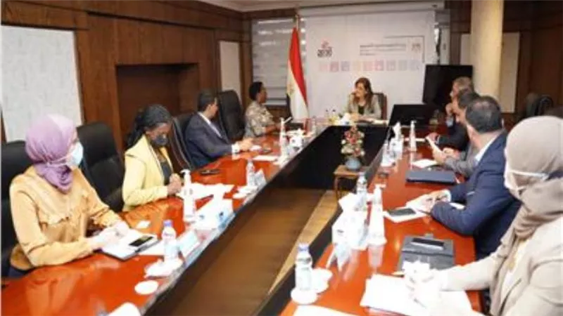 وزيرة التخطيط: العالم يشهد تغيرات كبيرة في التعامل مع قضايا التغير المناخ