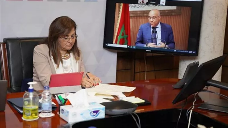 وزيرة التخطيط تشارك بالمائدة المستديرة رفيعة المستوى عن الاقتصاد غير الرسمي في شمال إفريقيا (صور)