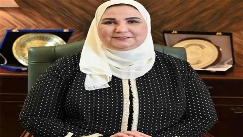 وزيرة التضامن تستعرض مجهودات الخط الساخن لصندوق مكافحة الإدمان خلال أول 5 أشهر من 2022 