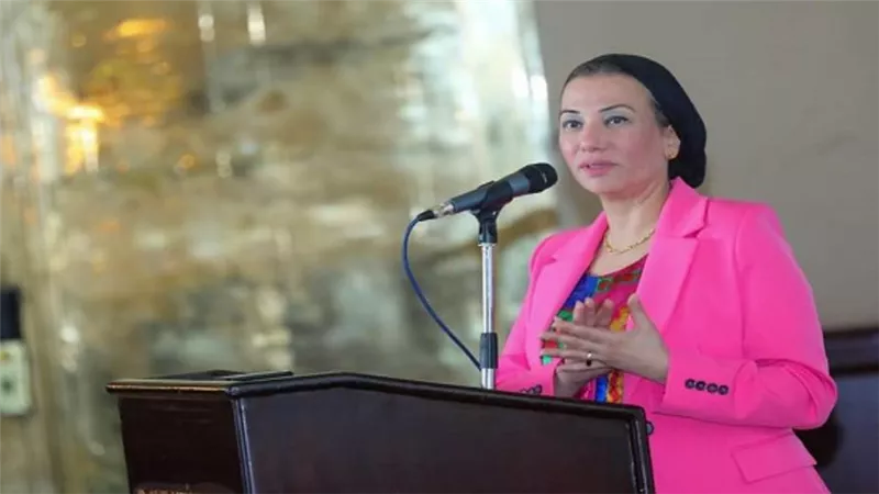 وزيرة البيئة: تمويل مشروعات المناخ سيعتمد على أدوات تمويلية مبتكرة (صور)