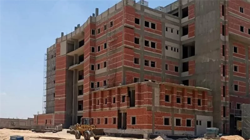 وزير الإسكان: تَقدم الأعمال بمشروع مستشفي سعة 220 سريرا بمدينة العبور (صور)