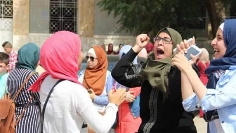 عاجل | الحكومة تكشف حقيقة تأدية امتحانات الثانوية للمواد غير المضافة للمجموع من المنزل