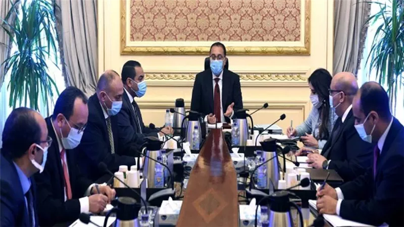 رئيس الوزراء يتابع مع رئيس 