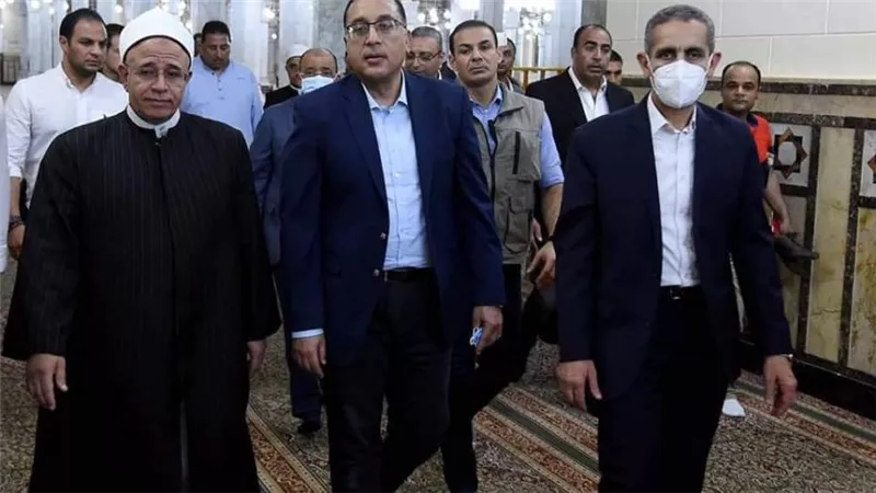 رئيس الوزراء يختتم جولته بالغربية بتفقد أعمال تطوير ساحة مسجد السيد البدويّ بطنطا وتطوير المنطقة المحيطة به