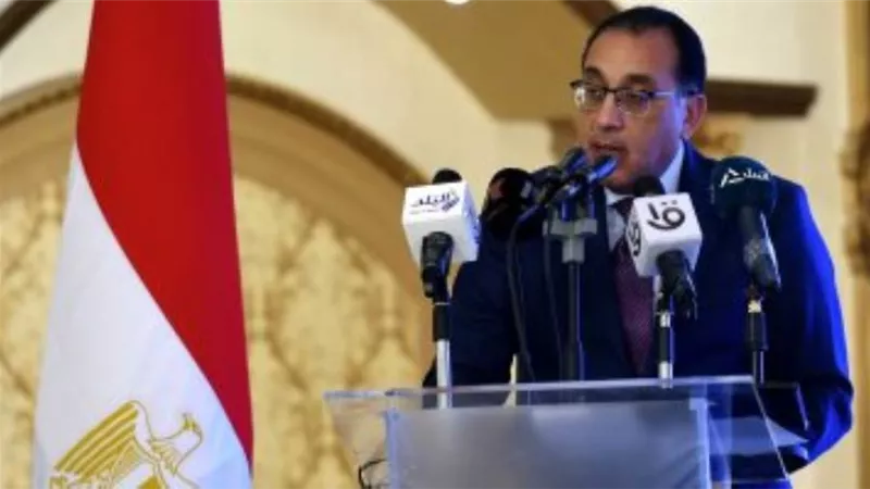 رئيس الوزراء يوجه تحية إجلال لأرواح كل الأبناء الجزائريين البررة