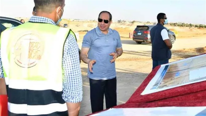 الرئيس السيسي يوجه بتشكيل لجنة من الخبراء بشأن طريق الساحل الشمالي