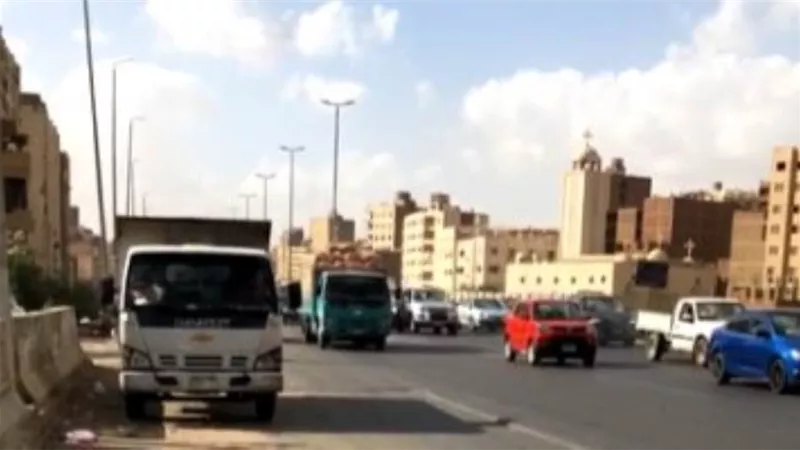 النشرة المرورية.. كثافات متحركة بطرق القاهرة والجيزة