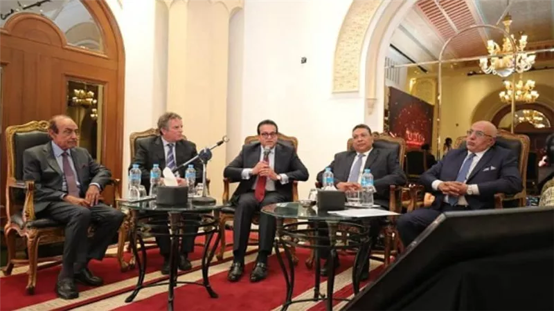 د. خالد عبد الغفار يشهد افتتاح المؤتمر الدولي الثامن للجمعية المصرية لعلاج جذور الأسنان (صور)