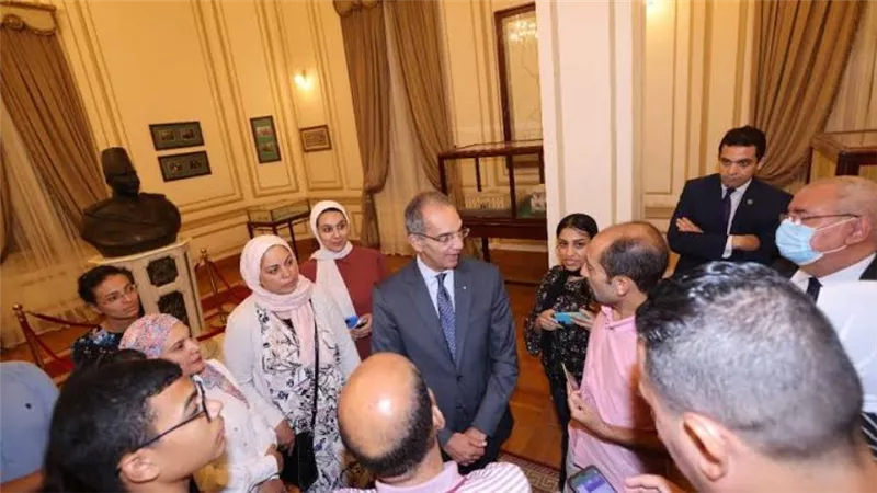 وزير الاتصالات يتفقد مركز إبداع مصر الرقمية 