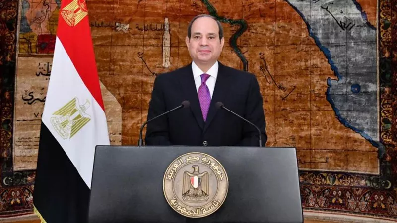 السيسي يهنئ هاتفيًا رئيس الإمارات بمناسبة عيد الأضحى
