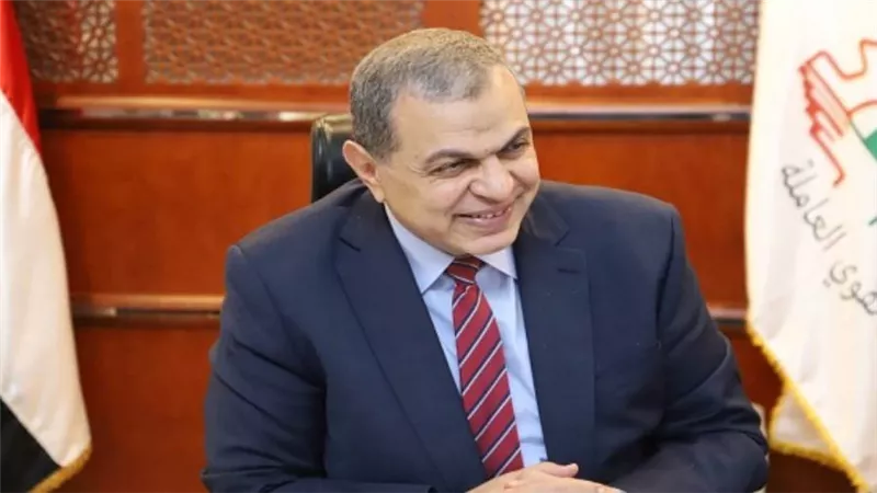 وزير القوى العاملة يتابع تنفيذ إجازة عيد الأضحى بالقطاع الخاص