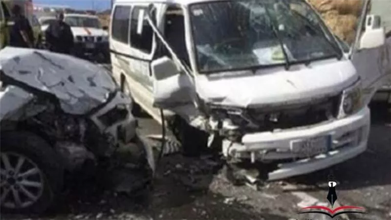 إصابة 3 أشخاص في حادث تصادم بالبحيرة