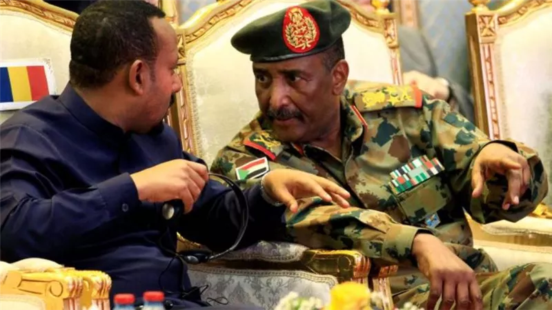 رئيس الأركان السوداني يؤكد التزام القوات المسلحة بمخرجات الحوار بين المدنيين