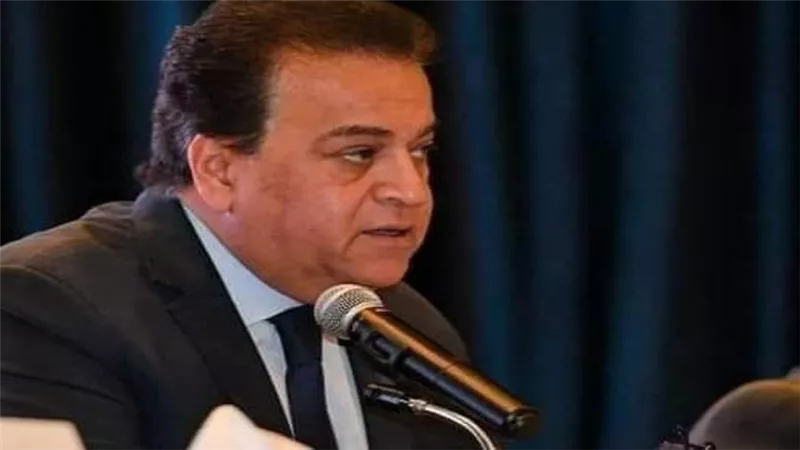 د. خالد عبد الغفار يستعرض تقريرًا عن استعداد جامعة برج العرب التكنولوجية لبدء الدراسة بها بالعام الدراسي الجديد 