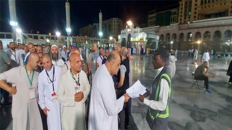 وزيرة التضامن تتابع عمليات تفويج حجاج الجمعيات الأهلية إلى القاهرة والمدينة المنورة (صور)