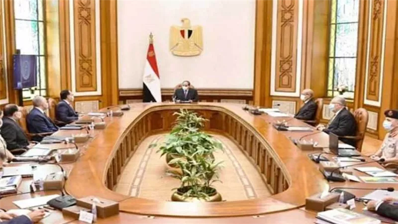 إنفوجراف | منظومة متكاملة لتمويل ودعم المشروعات المتوسطة والصغيرة