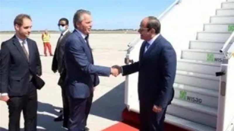  السيسي يصل برلين للمشاركة في حوار بطرسبرج للمناخ