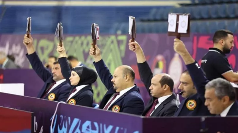 وزير الرياضة يتابع البطولة العربية للكاراتيه الثالثة عشر للكبار المقامة باستاد القاهرة (صور)
