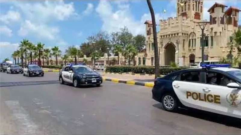 الداخلية: مصرع عنصرين إجراميين وضبط 455 أخرين.. ومداهمة لبؤرتي المنزلة والسحر والجمال