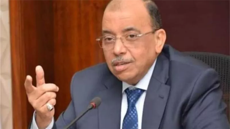 وزير التنمية المحلية يصل إلي محافظة المنيا لافتتاح بعض المشروعات التنموية 