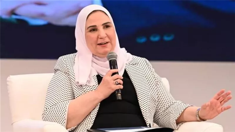 وزيرة التضامن تهنيء منتخب الأولمبياد الخاص لفوزه ببرونزية كأس العالم للكرة النسائية