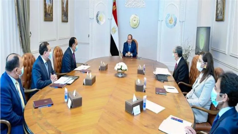 الرئيس السيسي يوجه بتعزيز الخطط الوطنية لزيادة الطاقة المتجددة وتعظيم قيمتها