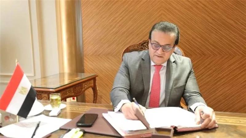 ننشر السيرة الذاتية للدكتور خالد عبد الغفار وزير الصحة الجديد