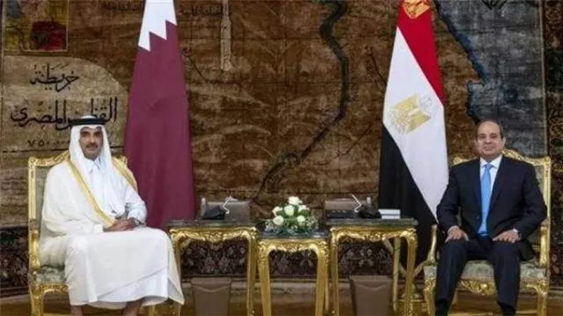 أمير قطر يعزي الرئيس السيسي في ضحايا حريق كنيسة أبو سيفين