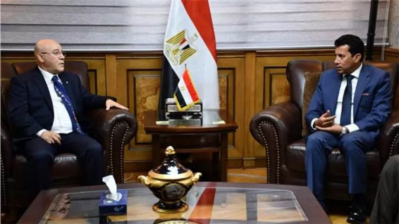 تفاصيل لقاء وزير الشباب والرياضة مع رئيس الأكاديمية العربية للعلوم والتكنولوجيا والنقل البحري 