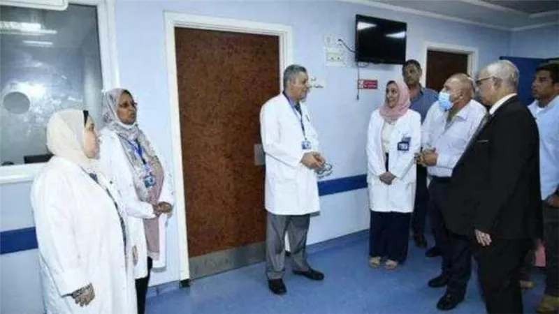 وزير النقل: المركز الطبي للسكك الحديد يستقبل المواطنين من خارج العاملين بالوزارة