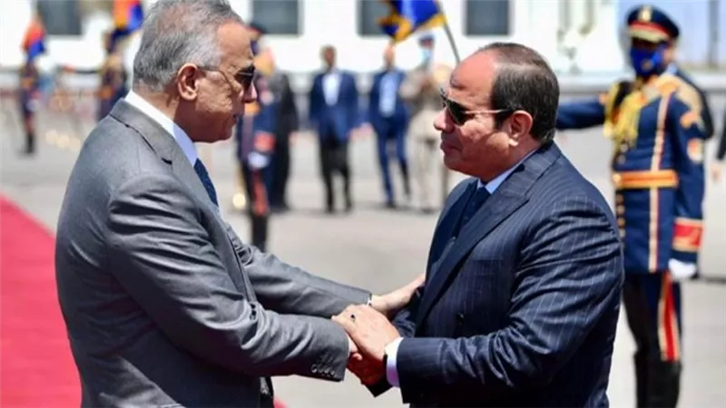 الرئيس السيسي يودع العاهل الأردني الملك عبد الله بمطار العلمين