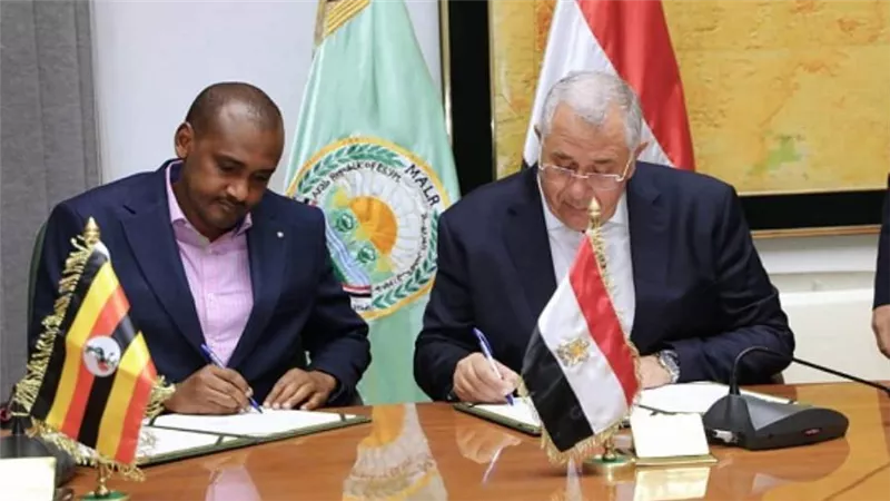 وزير الزراعة يستقبل نظيره الأوغندي لبحث سبل التعاون بين البلدين (صور)
